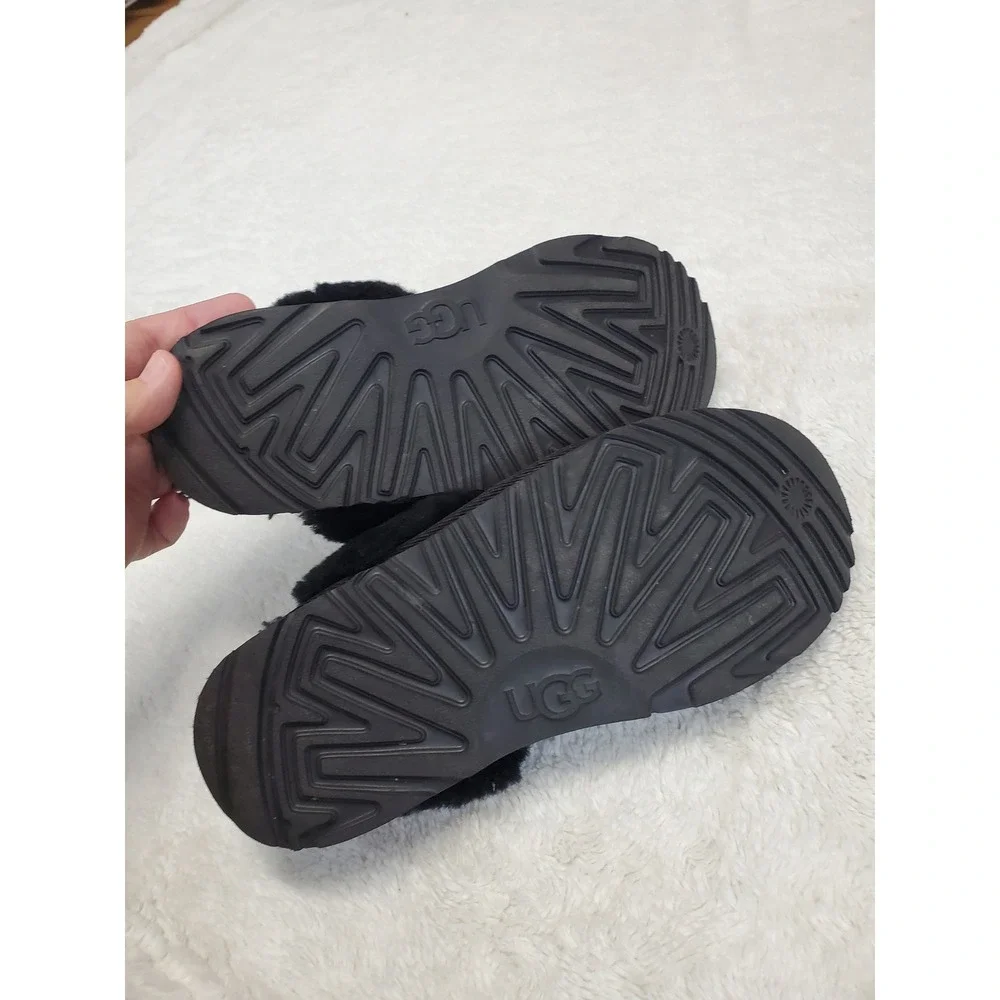 Ugg Black Suede Slip On Faux fur lining Slides Slipper Shoes 4 Casual Cozy Logo